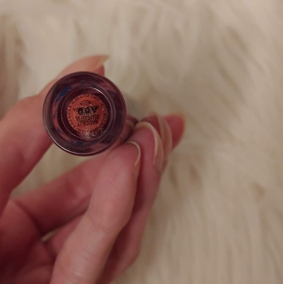 💋NWT MAC COSMETIC MAGICALLY DELIGHTFUL LIP GLOSS - Picture 9 of 9